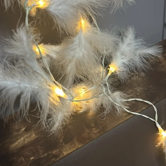 Feather string lights white - Picture 3 of 3